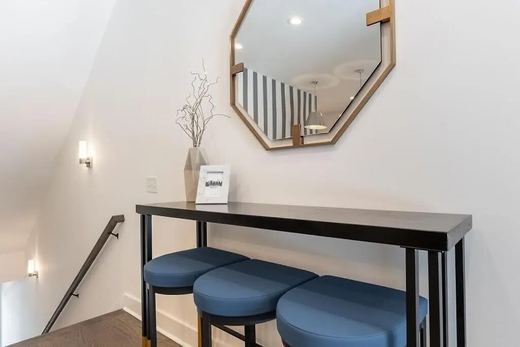 Holiday home King Bed - Parking - 3 Miles To Lower Broadway Nashville